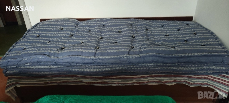 ПОДАРЯВАМ дюшек за легло - 2 броя. Размер 2*0.8 м., снимка 1