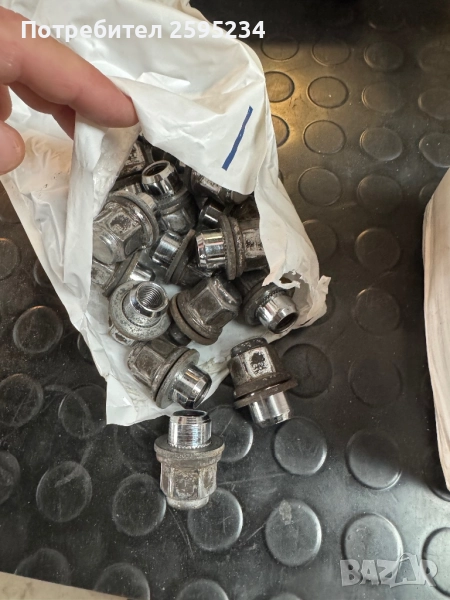 Оригинални гайки за джанти Lexus/Toyota, снимка 1