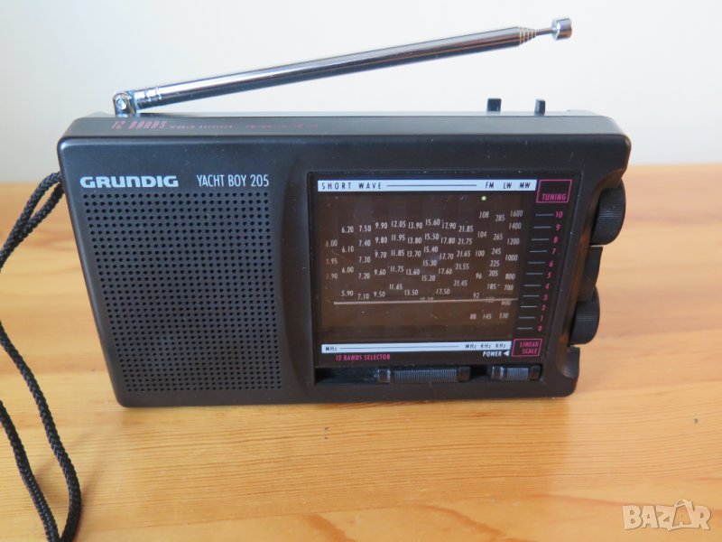 GRUNDIG YACHT BOY 205  12 BAND  RADIO,1993г, снимка 1