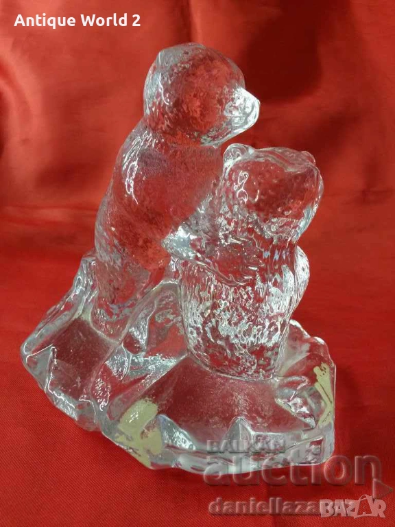 Шведско Преспапие , Статуетка Кристално Стъкло МЕЧЕТА, снимка 1