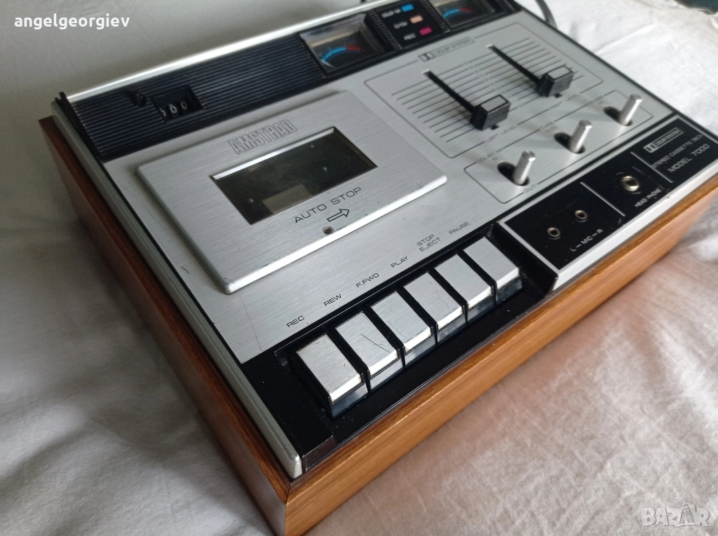 Дек Amstrad Model 7000. 1974г. За ремонт , снимка 1