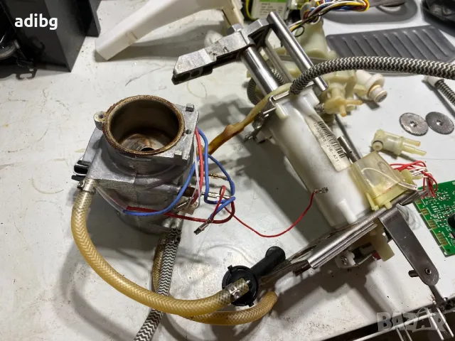 Евтини Части - Krups EA81 Черен без дисплей, снимка 5 - Кафемашини - 49817949