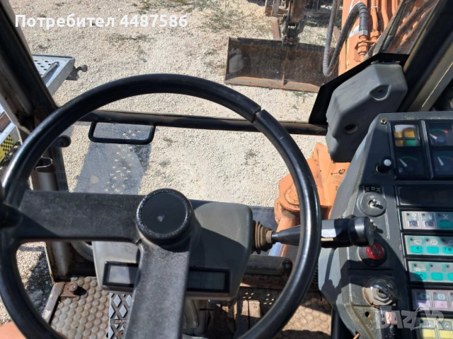 Употребяван ротационен колесен багер FIAT-HITACHI FH85 W, снимка 9 - Индустриална техника - 53204423