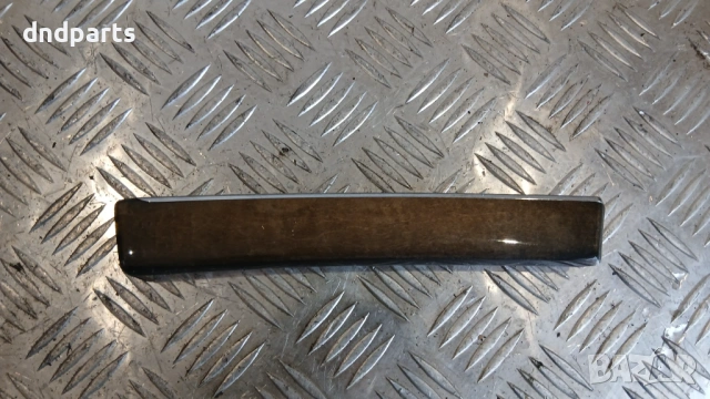 Интериорна лайсна Mercedes E W211 2003г.