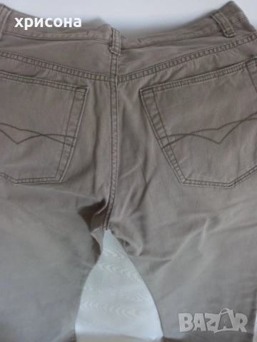 Дамски бежов панталон -дънки 48 номер, снимка 2 - Панталони - 53526938