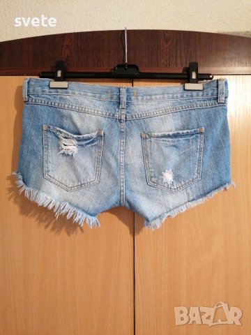 Модерни накъсани дамски панталонки Tally Weijl, снимка 4 - Къси панталони и бермуди - 37118344