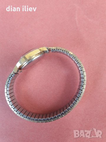 Стар дамски механичен часовник -Timex, снимка 11 - Антикварни и старинни предмети - 28647543