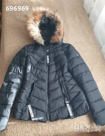 Черно късо зимно яке с естествен пух