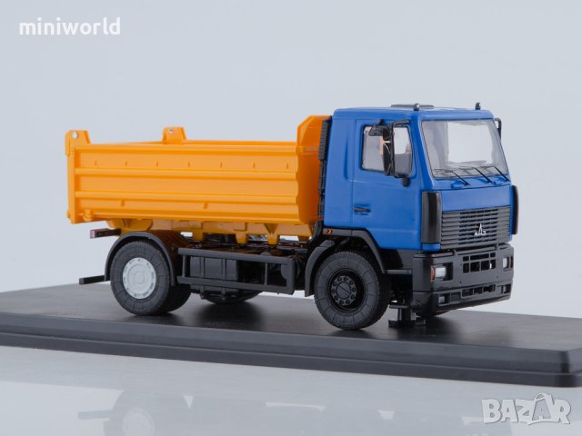 МАЗ-5550 самосвал 2008 - мащаб 1:43 на SSM моделът е нов в PCV дисплей-кейс, снимка 3 - Колекции - 43656401