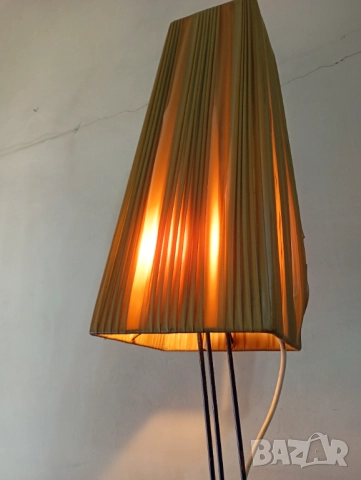 Винтидж лампион,паркетна лампа, снимка 6 - Настолни лампи - 52501737