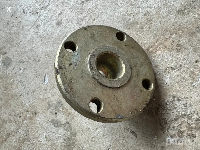 УАЗ ФЛАНЕЦ ВОДНА ПОМПА НОВА СССР, снимка 4 - Части - 47389799