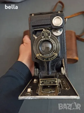 Колекционерски рядък мехов Autographic Kodak Jr. (произведен 1914-1927 и трипод , снимка 11 - Антикварни и старинни предмети - 49196326
