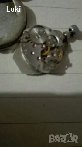 Дамски часовник Чайка, снимка 6 - Дамски - 27559895