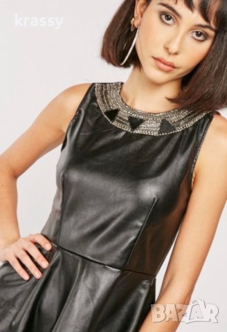НОВ дамски кожен топ с пеплум и декорация по деколтето (размер С) , снимка 3 - Корсети, бюстиета, топове - 43119818