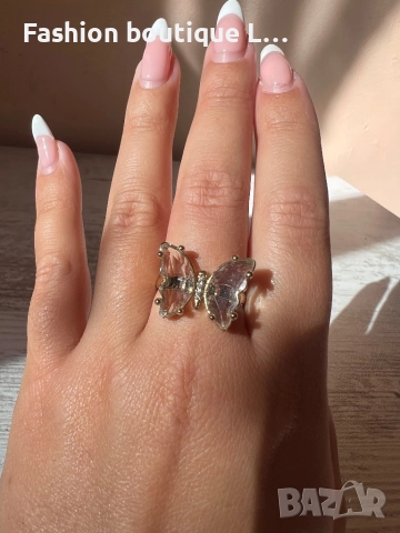 Златист пръстен с пеперуда от прозрачен кристал ❤️, снимка 4 - Пръстени - 52247735