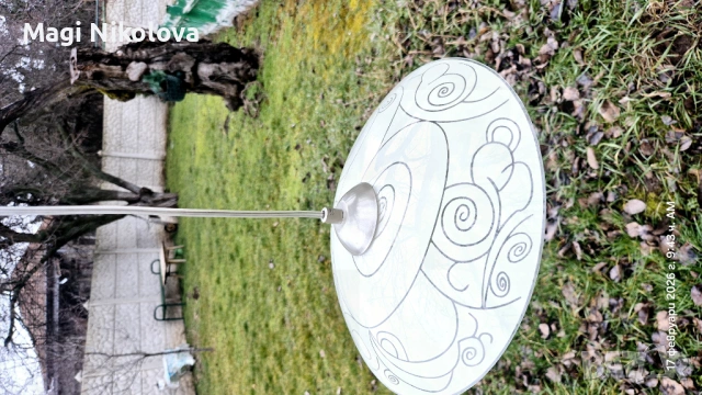 Три броя осветителни тела