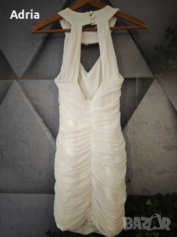 Бяла рокля с камъчета/XS, снимка 2 - Рокли - 52481557