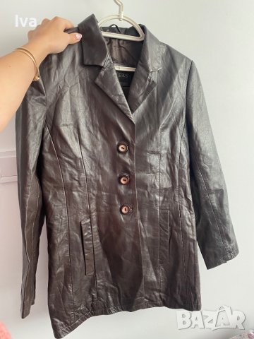 Дамско яке от естествена кожа кафяво