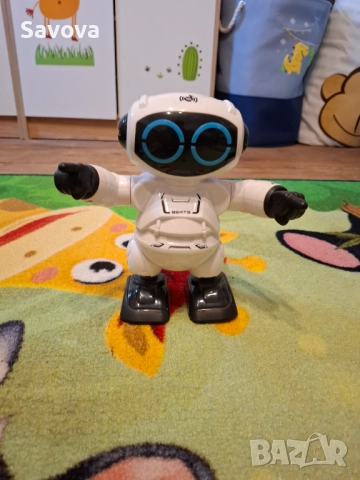 Танцуващ робот  Silverlit