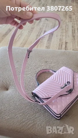 Дамска чанта , снимка 5 - Чанти - 47658082