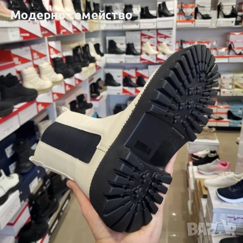 Стилни дамски боти в черно и бяло ПРОМОЦИЯ , снимка 3 - Дамски боти - 52719445