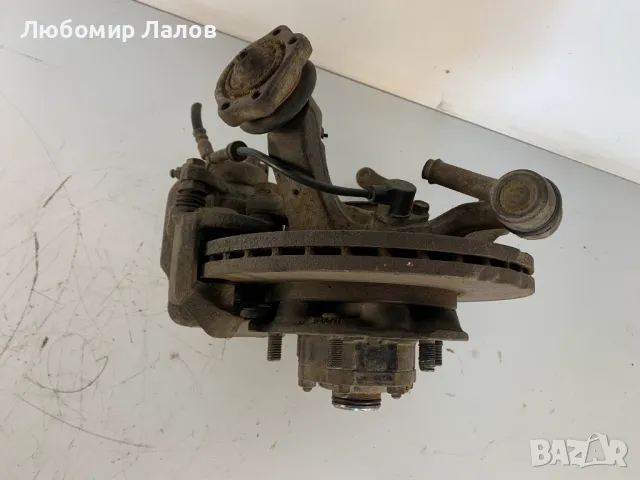 Десен шенкел главина Нисан Терано II Nissan Terrano 2.7 3.0 (96-04)г., снимка 2 - Части - 50271328