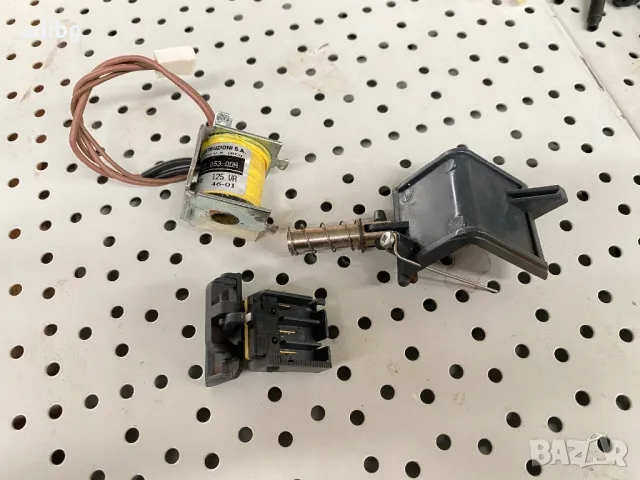 Saeco - Дозатор Соленоид Вратичка, снимка 1