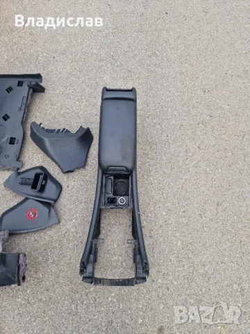 Табло жабка кори подлакътник Mercedes C-Class sport coupe , снимка 4 - Части - 50394280