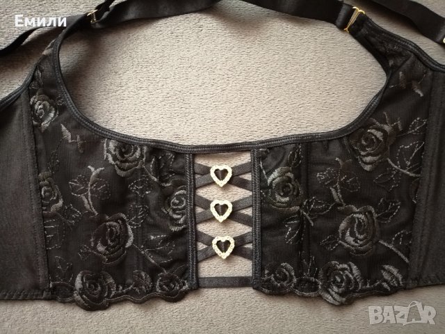 Прозрачен дантелен корсет под бюста с презрамки и сърца с кристали р-р S, снимка 12 - Корсети, бюстиета, топове - 43550337