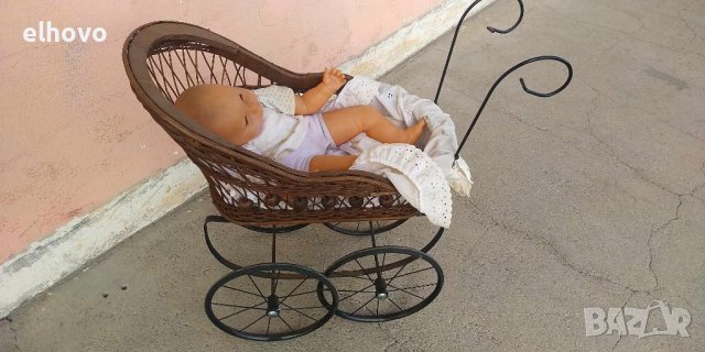 Ретро бебешка количка за кукли - голяма