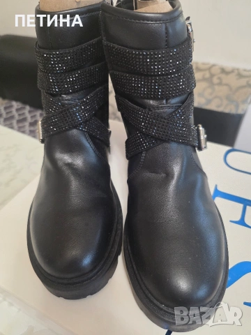 Guess , снимка 7 - Дамски ботуши - 53392138