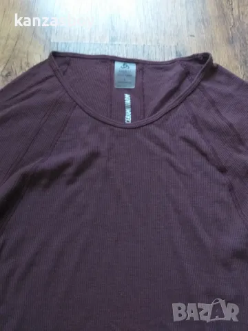 odlo ceramiwarm zaha hadid - дамски беислеар КАТО НОВА С, снимка 2 - Корсети, бюстиета, топове - 47708951