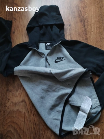 Nike Hoodie Tech Fleece Essentials FZ - страхотно юношеско горнище 147-158см., снимка 7 - Детски анцузи и суичери - 53155676