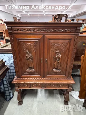 Уникален бар - шкаф от дъбов масив, снимка 3 - Шкафове - 50280041