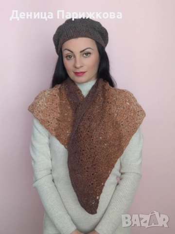 Ръчно плетен комплект „Алпака Елеганс“ – триъгълен ажурен шал и релефна барета (УНИКАТ), снимка 4 - Шалове - 52624578