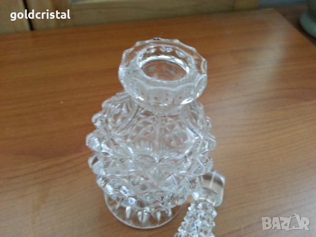 Кристално шишенце , снимка 2 - Антикварни и старинни предмети - 38275226