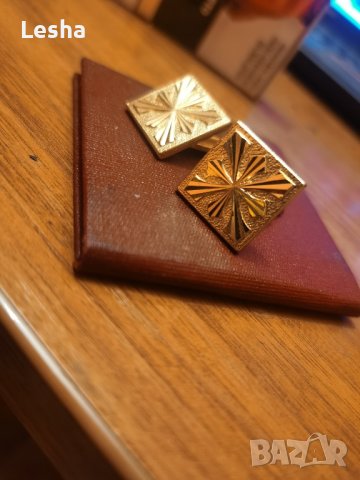 Позлатени ръкавели 