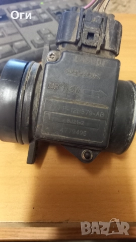Дебитомер за Форд Пума и Фиеста 1.4 16V 96FP-12B579-AB, снимка 2 - Части - 52467234