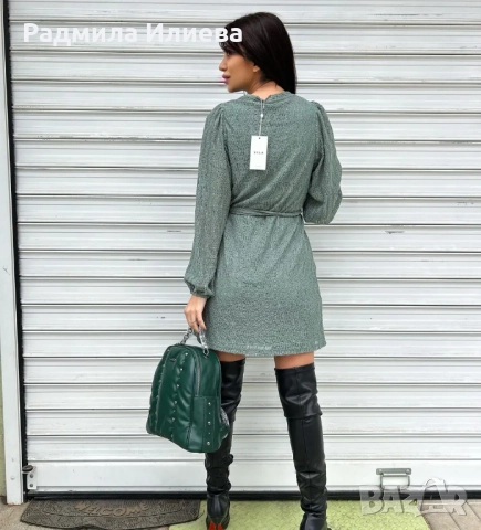 Страхотна рокля Villa, размер М, снимка 2 - Рокли - 52019923