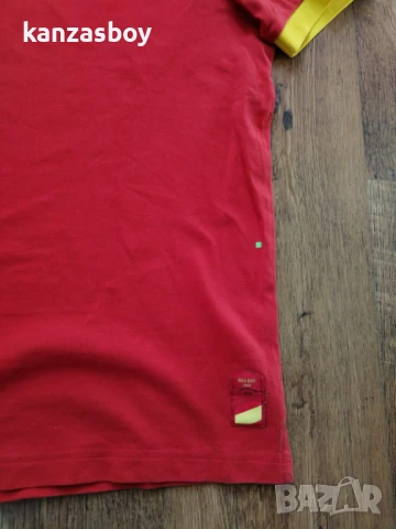 hugo boss green - страхотна мъжка тениска L, снимка 5 - Тениски - 51009904