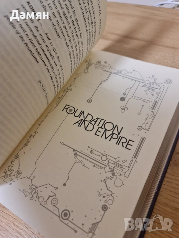 Isaac Asimov - The Foundation Trilogy, Leatherbound classics , снимка 5 - Художествена литература - 53287651