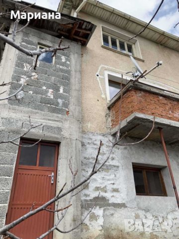 Продавам триетажна къща в село Момчиловци, до Пампорово и Смолян, снимка 4 - Къщи - 43159215
