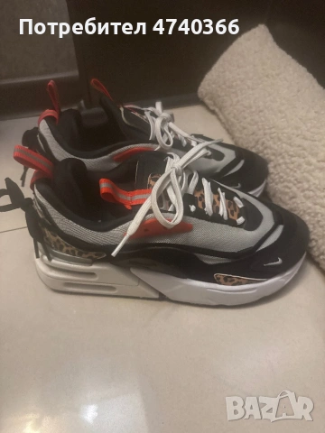 Маратонки Nike