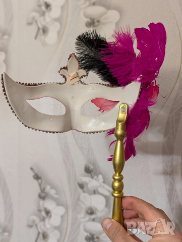 Маска за парти с клечка | Ръчна венецианска маскарадна маска, снимка 4 - Други - 53385699