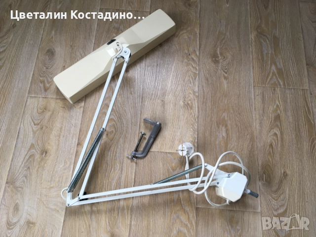шведска , разтегателна работна лампа, снимка 4 - Настолни лампи - 52903079