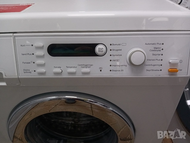 Пералня Миеле Miele W5825 A+++ 7кг Made in Germany с две години гаранция!, снимка 3 - Перални - 53104044