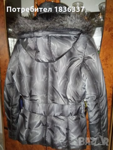 Дамско яке, снимка 2 - Якета - 27290403