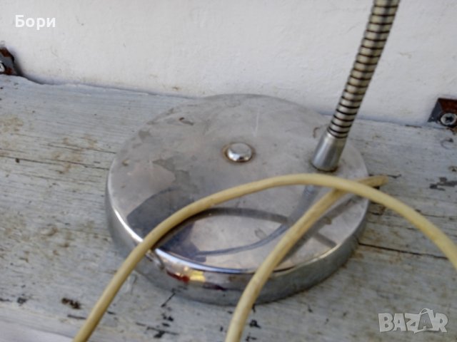 Стара настолна лампа, снимка 4 - Настолни лампи - 39976336