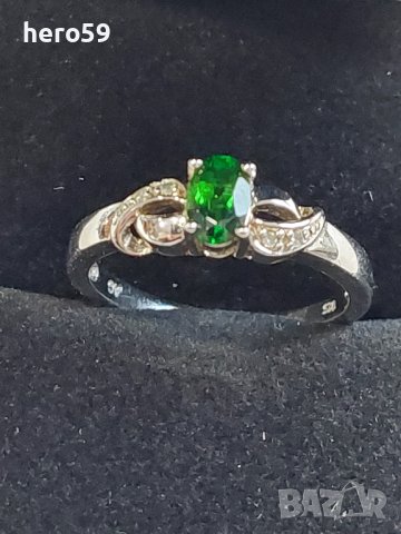 Дамски сребърен пръстен с диаманти , снимка 1 - Пръстени - 43959356