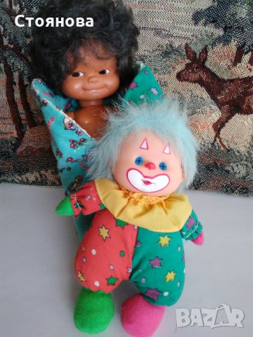 Ретро играчки - кукла-бебе и палячо
